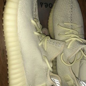 Yeezy Boost 350 V2